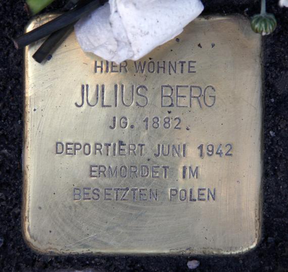 Stolperstein Nollendorfstr 16 (Schön) Julius Berg