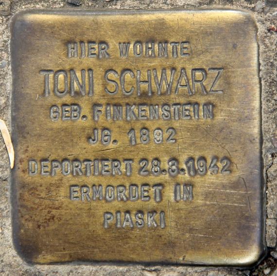 Stolperstein Ostender Str 2 (Wedd) Toni Schwarz