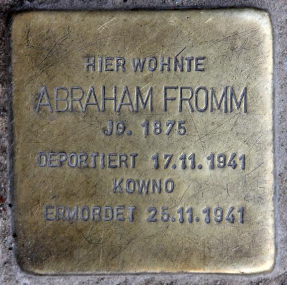 Stolperstein Potsdamer Str 102 (Tierg) Abraham Fromm