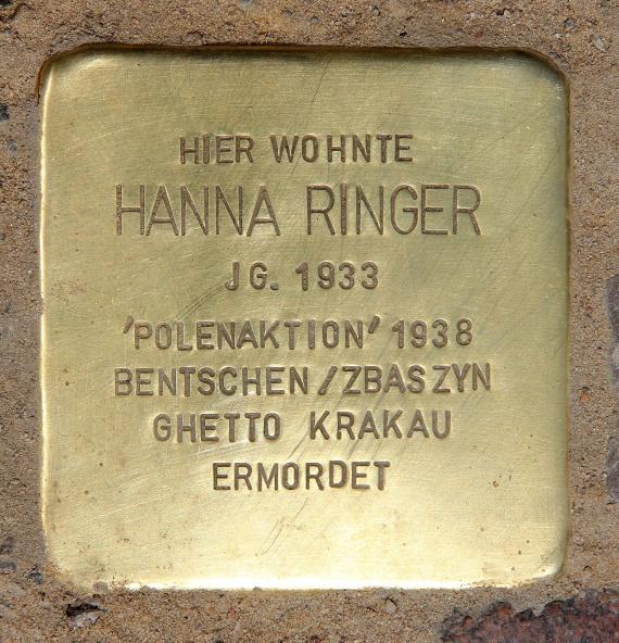 Stumbling Stone Rückerstr 8 (center) Hanna Ringer