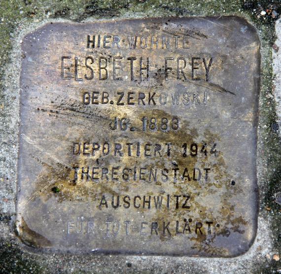 Stumbling stone Rheingoldstr 4 (Karlh) Elsbeth Frey