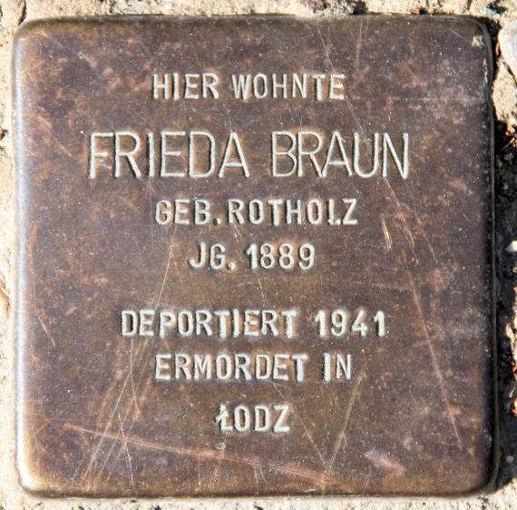 Stolperstein Rosenheimer Str 13 (Schön) Frieda Braun
