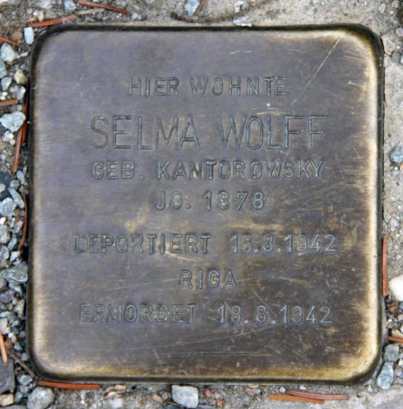 Stumbling Stone Schwäbische Str 29 (Beautiful) Selma Wolff