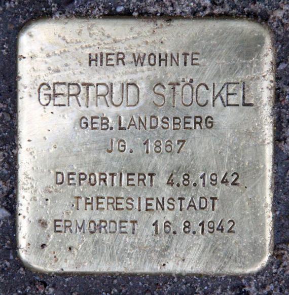 Stumbling Stone Stübbenstr 1 (Schön) Gertrud Stöckel