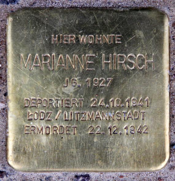 Stolperstein Tauentzienstr 7 (Schön) Marianne Hirsch
