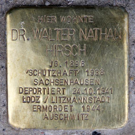 Stolperstein Tauentzienstr 7 (Schön) Walter Nathan Hirsch