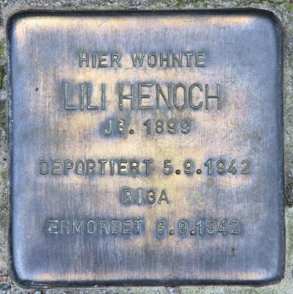 Stolperstein Treuchtlinger Str 5 (Schöb) Lilli Henoch