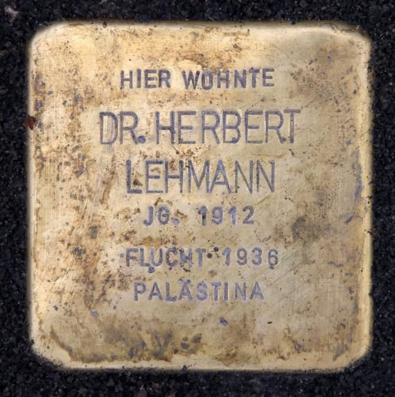 Stolperstein Viktoria-Luise-Platz 5 (Schön) Herbert Lehmann