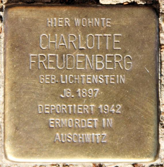 Stumbling Stone Wandlitzstr 13 (Karlh) Charlotte Freudenberg
