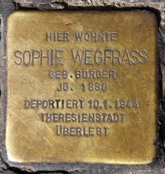 Stolperstein Weitlingstr 24 (Rumbg) Sophie Wegfrass