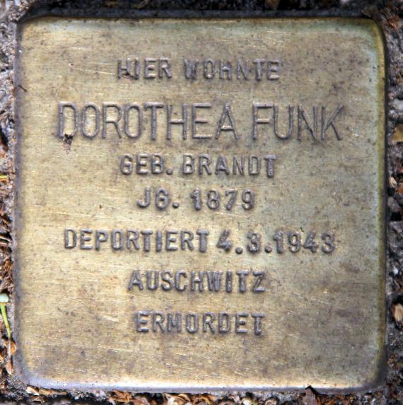 Stumbling stone Weseler Str 15 (Karlh) Dorothea Funk