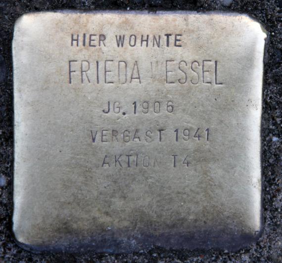 Stolperstein Wesselburer Weg 2a (Heils) Frieda Wessel
