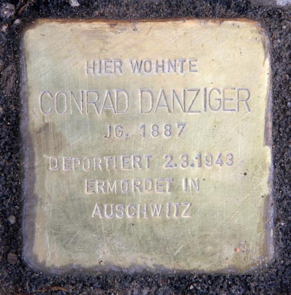 Stolperstein Westerlandstr 16 (Panko) Conrad Danziger