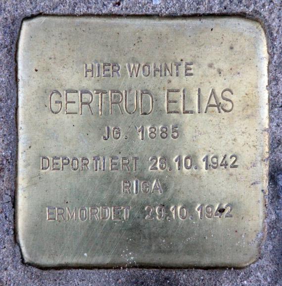 Stolperstein Wichmannstr 10 (Tierg) Gertrud Elias