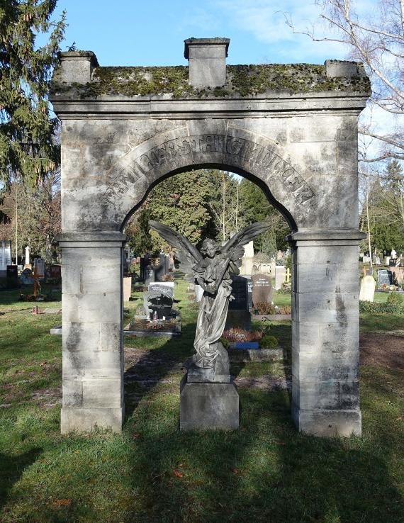 Theodor Fischer, Grabmal Hermann Staigmüller, Pragfriedhof, Abteilung 18