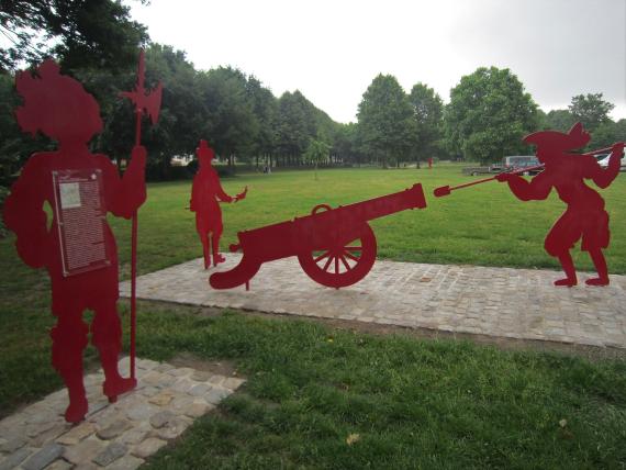 Situation that never occurred, depiction in the citadel park: shelling of the citadel by Swedish troops