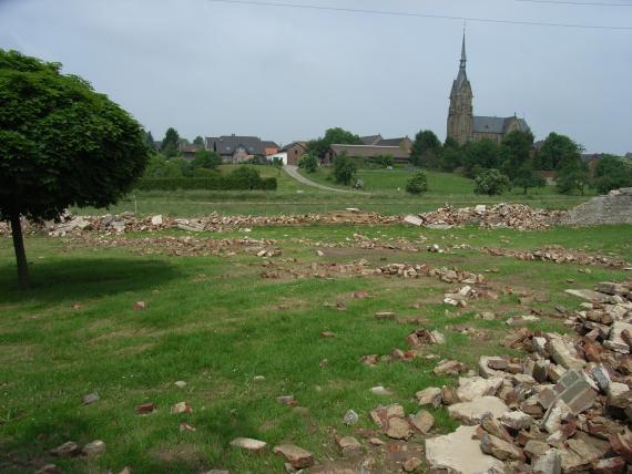 Jüdischer Friedhof von Unwetter schwer beschädigt