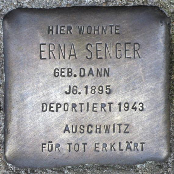 Stolperstein.Alt-Hohenschönhausen.Konrad-Wolf-Straße 60.Erna Senger.6143