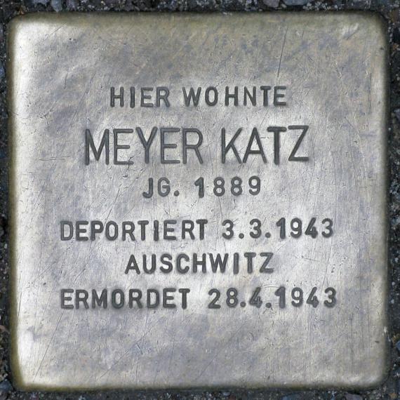 Stolperstein.Friedrichshain.Eckertstraße 11.Meyer Katz.7822