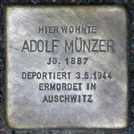 Stolperstein.Friedrichshain.Kreutzigerstraße.13.Adolf.Münzer.7944