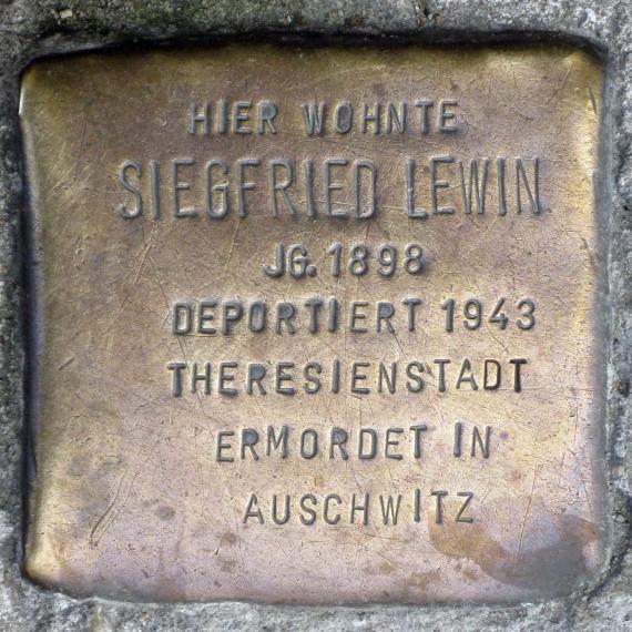 Stolperstein.Mitte.Ackerstraße.1.Siegfried.Lewin.6395