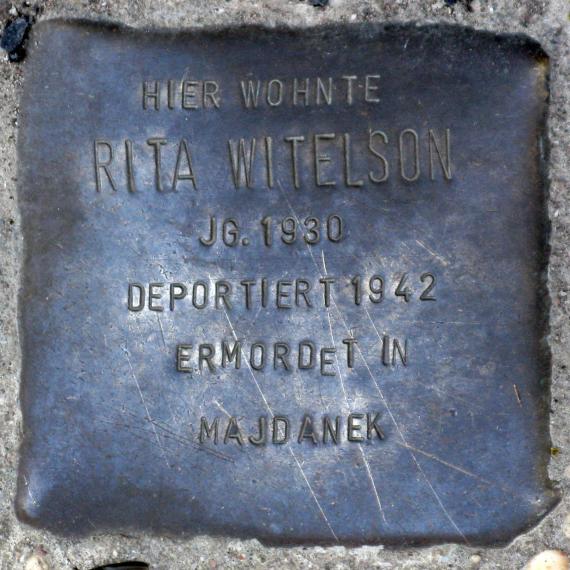 Stolperstein.Mitte.Almstadtstraße 19.Rita Witelson.0695