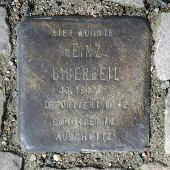 Stolperstein.Mitte.Anklamer Straße 33.Heinz Bibergeil.3216