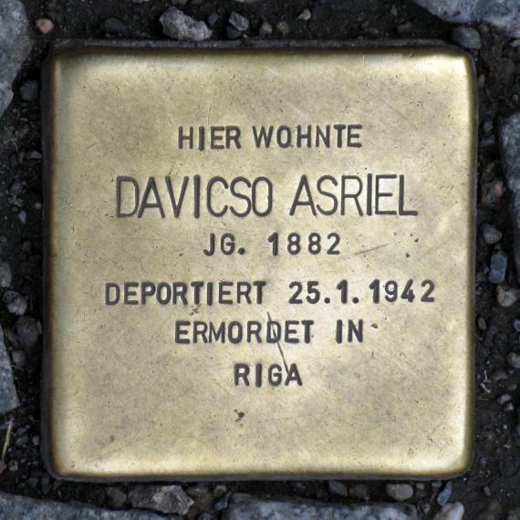 Stolperstein.Mitte.Friedrichstraße 76.Davicso Asriel.2566