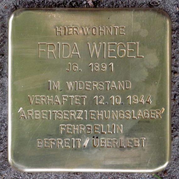 Stolperstein.Mitte.Köpenicker Straße 36.Frida Wiegel.3668