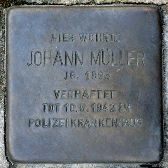 Stolperstein.Mitte.Kleine Alexanderstraße 13.Johann Müller.0733