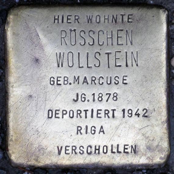 Stolperstein.Mitte.Michaelkirchplatz 18.Röschen Wollstein.8239