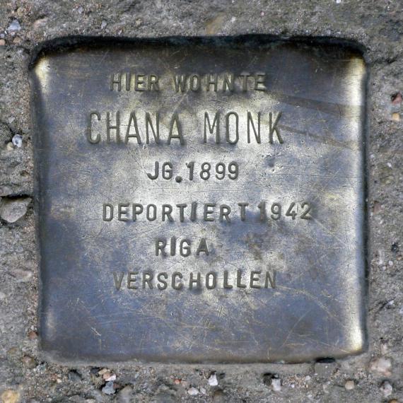 Stolperstein.Mitte.Rückerstraße 1.Chana Monk.3489