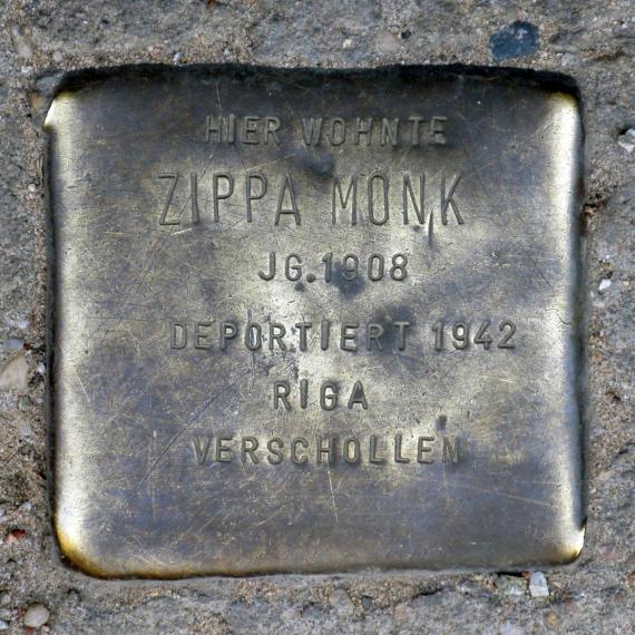 Stolperstein.Mitte.Rückerstraße 1.Zippa Monk.3493