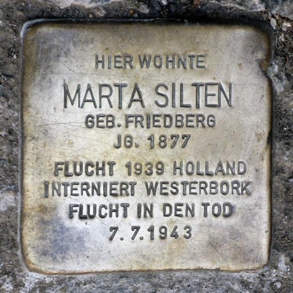 Stolperstein.Mitte.Reinhardtstraße 5.Marta Silten.3093
