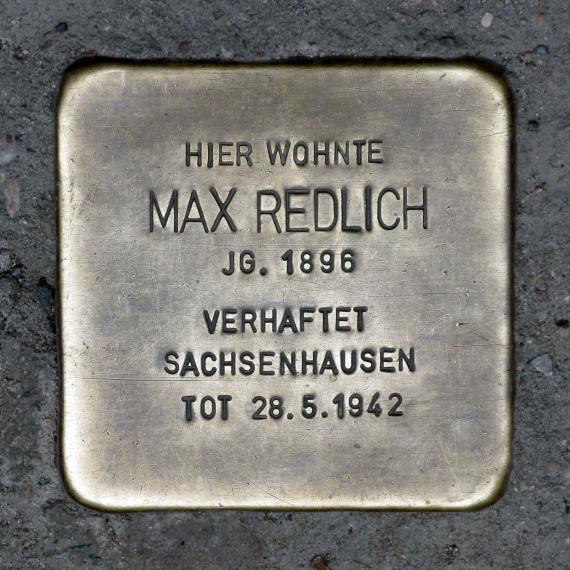 Stolperstein.Mitte.Schröderstraße 12 II.Max Redlich.3879