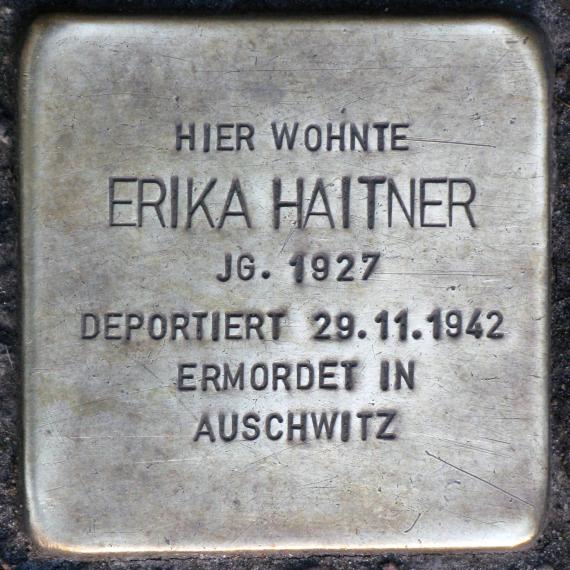 Stolperstein.Mitte.Torstraße 112.Erika Haitner.5514