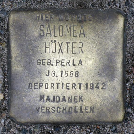 Stolperstein.Mitte.Tucholskystraße 11.Salomea Höxter.1746