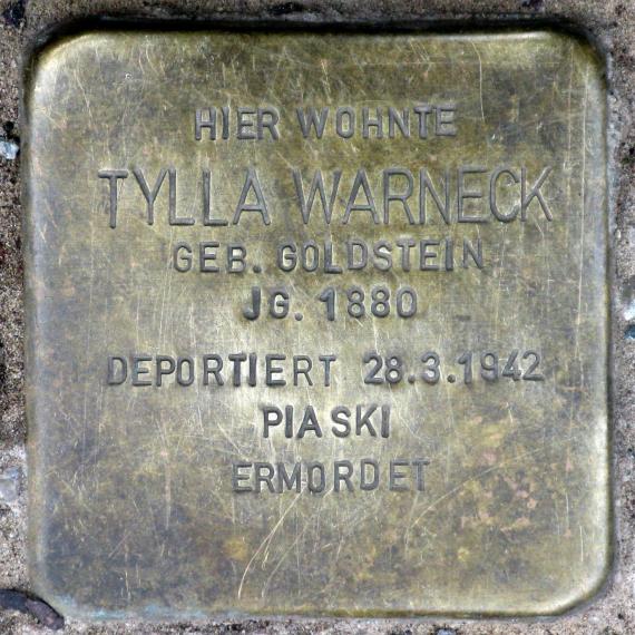 Stolperstein.Niederschönhausen.Heinrich-Mann-Straße 11 13.Tylla Warneck.0460