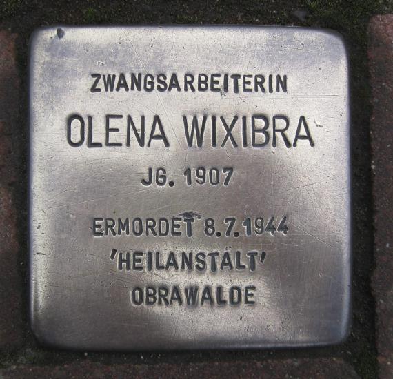 Stolperstein Holzhauser Straße 121 Olena Wixibra
