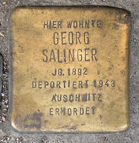 Stumbling Stone Rosenthaler Str 39 (center) Georg Salinger