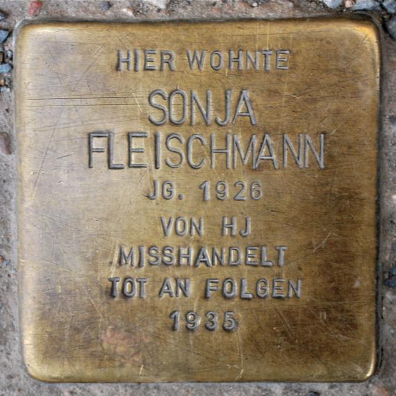 Stolperstein Sonja Fleischmann Stockholmer Straße 28 0085