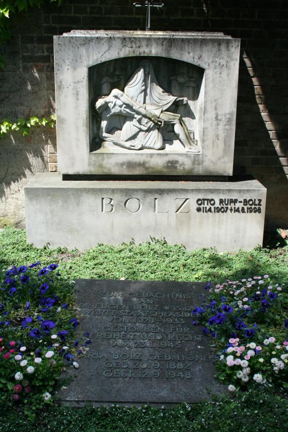 Stuttgart Pragfriedhof Eugen Bolz
